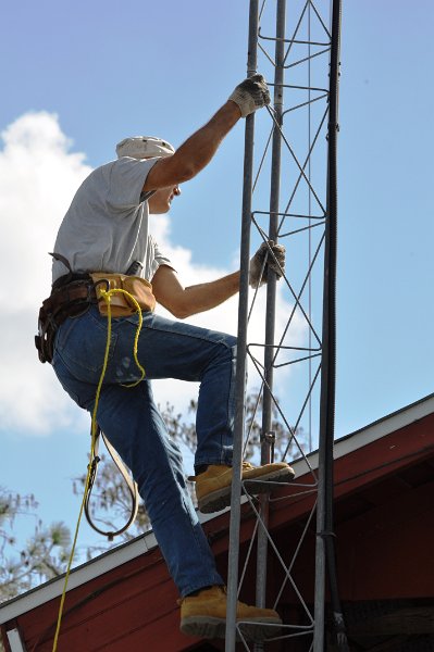 Bob-K4NBC On His Way Up 01.jpg